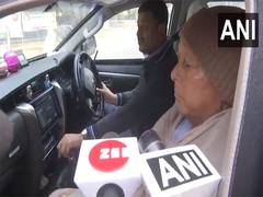 
      
      Lalu Yadav endorses Mamata Banerjee to lead INDIA bloc
      
      