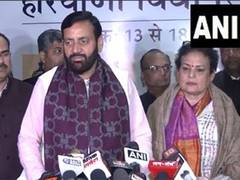 
      
      Nayab Singh Saini congratulates Rekha Sharma on nomination
      
      
