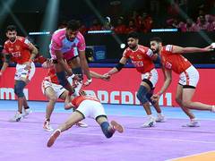 
      
      PKL: Deshwal shines as Jaipur Pink Panthers secure victory 
      
      
