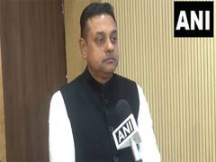 
      
      BJP slams AIMIM for fielding Tahir Hussain
      
      