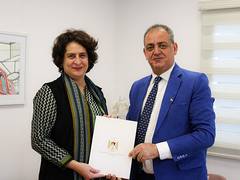 
      
      Palestine's Charge de Affairs congratulates Congress MP Priyanka 
      
      