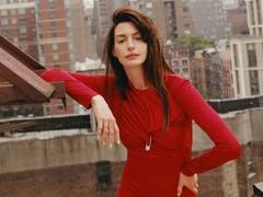 
      
      Anne Hathaway reflects on third collab with Christopher Nolan
      
      