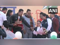 
      
      Rajasthan CM felicitates Paris Paralympic medalists
      
      