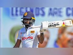 
      
      Dickwella cleared to play all forms of cricket following ban
      
      