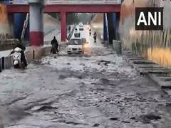 
      
      TN: Rain causes severe waterlogging in Trichy, Thoothukudi region
      
      