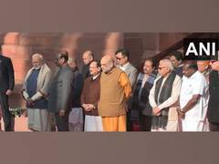 
      
      Parliament Attack: PM Modi others pay tributes to fallen jawans
      
      