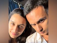 
      
      Shraddha Kapoor enjoys Vada Pav with rumoured beau Rahul Mody
      
      