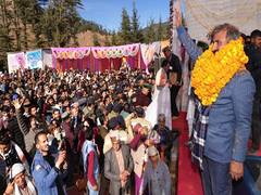 
      
      Himachal CM distributes Rs 97.69 lakh to 2171 women of Kupvi area
      
      