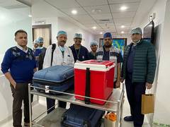 
      
      Delhi: Live heart transported through green corridor, saves woman
      
      