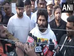 
      
      Allu Arjun expresses gratitude after bail in Sandhya theatre case
      
      