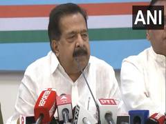 
      
      Congress’ Ramesh Chennithala pays tribute to EVKS Elangovan 
      
      