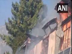 
      
      J-K: Fire breaks out in Doda, three houses gutted
      
      