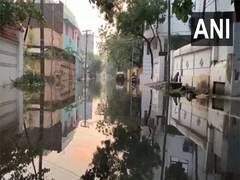 
      
      Heavy rain across TN trigger waterlogging in parts of Thoothukudi
      
      
