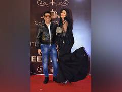 
    Govinda, Sushmita reunite at Bazmee’s grand 45-year celebration
    
