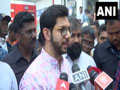 
      
      Worli fire: Aaditya Thackeray visits Poonam Chambers
      
      
