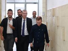 
      
      Israeli Justice Minister threatens to renew judicial overhaul 
      
      