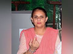 
      
      Punjab: BJP's Jai Inder Kaur urges NCW for action against atrocit
      
      
