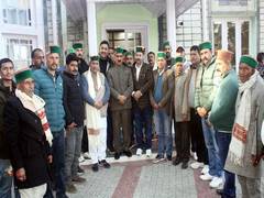 
      
      Himachal CM Sukhu meets delegation of Gram Panchayat in Rohru 
      
      
