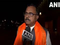 
      
      Congress MP calls Abhishek Banerjee's remarks on EVMs 