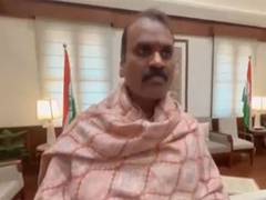 
      
      Murugan slams DMK govt over Basha’s funeral procession
      
      