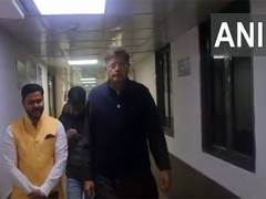 
      
      BJP MP Baijayant Jay Panda meets BJP MP Pratap Sarang
      
      