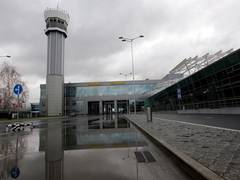 
      
      Two Russian airports announce flight restrictions 
      
      