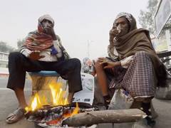 
      
      North India witnesses chilly morning, Srinagar records -3.2°C
      
      