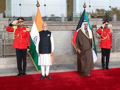 
      
      Kuwait: PM Modi receives ceremonial welcome, Guard of Honour
      
      