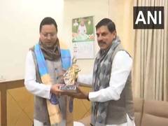 
      
      MP: Uttrakhand CM Dhami meets CM Mohan Yadav in Bhopal
      
      