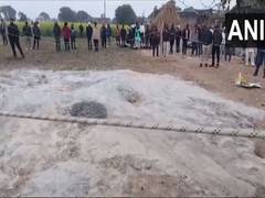 
      
      3.5-year-old girl falls into borewell in Rajasthan's Kotputli
      
      