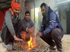 
      
      North India shivers as mercury drops
      
      
