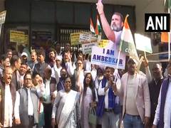 
      
      Jharkhand: Congress workers in Ranchi protest against Amit Shah
      
      