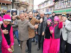 
      
      Sukhu inaugurates Winter Carnival in Shimla
      
      