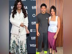 
    Bollywood celebs attend Zoya Akhtar's Christmas celebration 
    