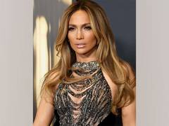 
      
      Jennifer Lopez shares relationship message amid divorce from Ben 
      
      