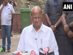 
      
      Sharad Pawar pays tribute to Manmohan Singh
      
      
