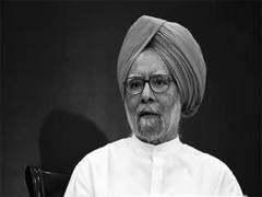 
      
      Tendulkar paises former PM Manmohan Singh
      
      