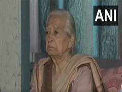 
      
      Manmohan Singh’s sister Gobind Kaur mourns his demise
      
      