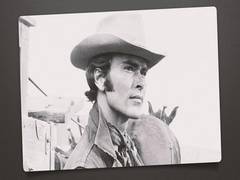 
      
      Veteran actor Geoffrey Deuel passes away 
      
      