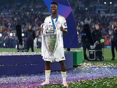 
      
      Vinicius Jr deserved to win Ballon d'Or award: Ronaldo
      
      