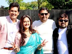 
      
      Amar Upadhyay and Rashami Desai's Film Mom Tane Nai Samjay 
      
      