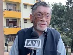 
      
      Maha Kumbh 2025: Jharkhand Governor lauds UP govt's arrangement
      
      