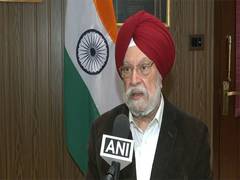 
      
      Hardeep Puri slams Kejriwal over 