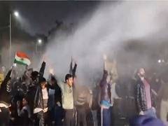 
      
      Priyanka Gandhi criticisies lathicharge on students in Bihar
      
      