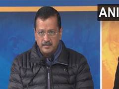 
      
      Delhi assembly polls: Kejriwal announces Pujari, Granthi Samman Y
      
      