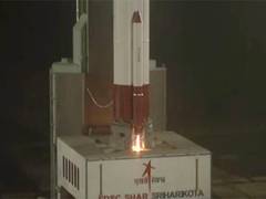 
      
      Amit Shah congratulates team ISRO on SpaDeX mission success
      
      