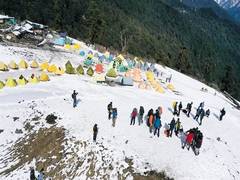 
      
      Uttarakhand's popular tourist destinations see surge in New Year 
      
      
