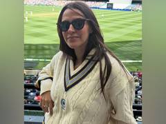 
      
      Neha Dhupia pays tribute to father-in-law Bishan Singh Bedi
      
      