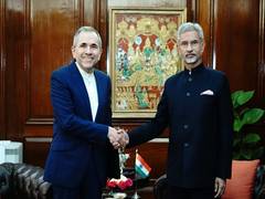 
      
      EAM Jaishankar meets Iran Deputy FM Takht Ravanchi
      
      