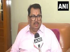 
      
      Vijay Wadettiwar responds to 'Saamna' praise for CM Fadnavis
      
      